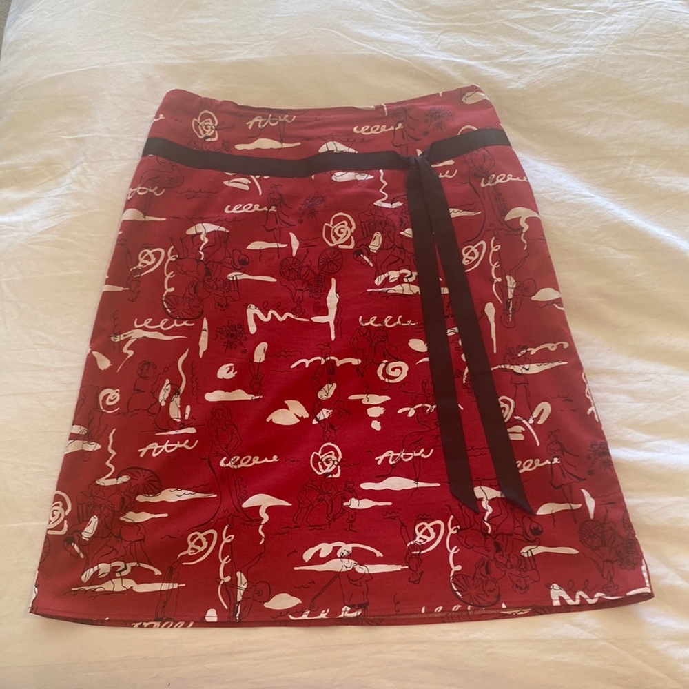 Dress Barn Printed A-Line Red Skirt Size 8